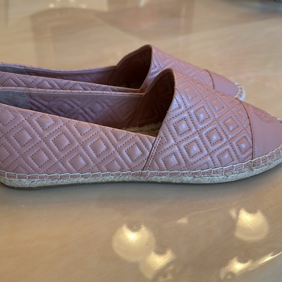 New Tory Burch Espadrille leather pink shoes. Size 8.5 - Picture 6 of 8